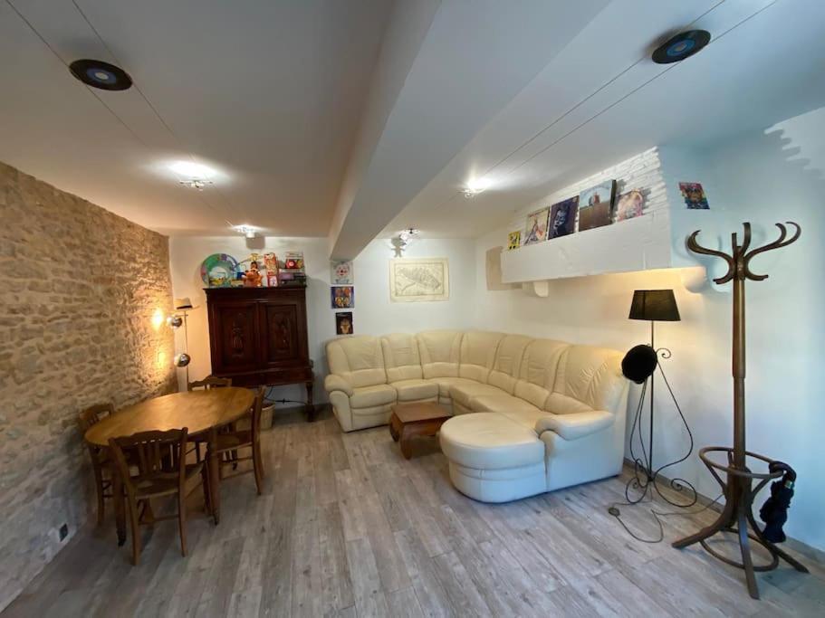 Au Lavoir Vinzelles Esterno foto